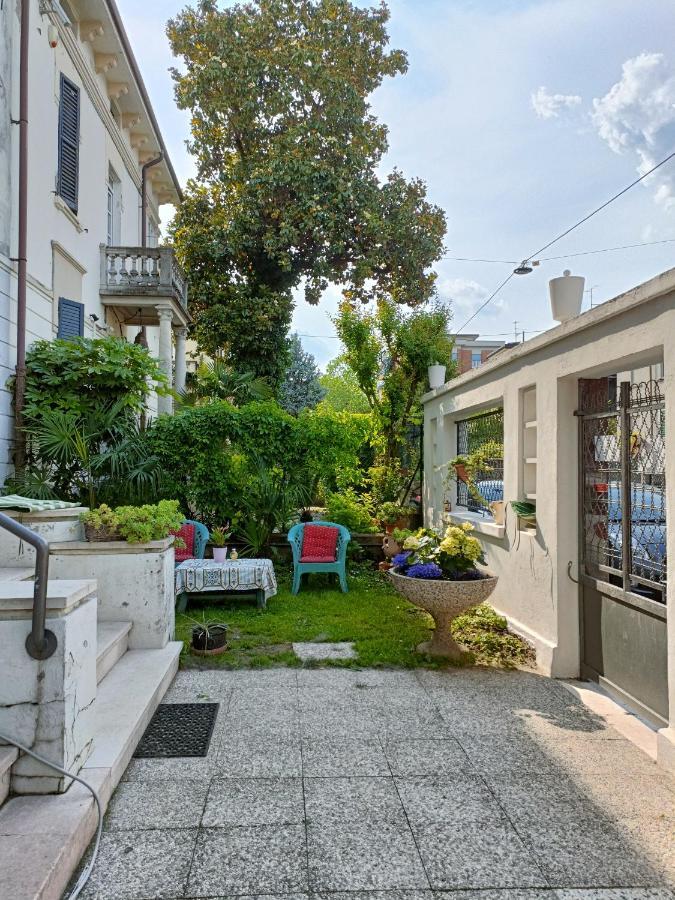 Chez Martha Bed and Breakfast Verona Exterior foto