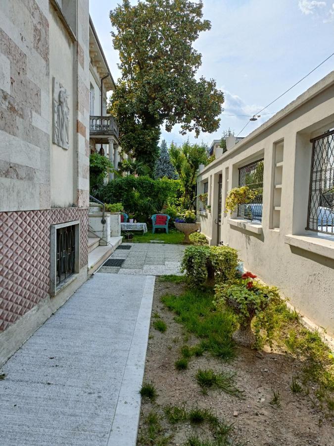 Chez Martha Bed and Breakfast Verona Exterior foto
